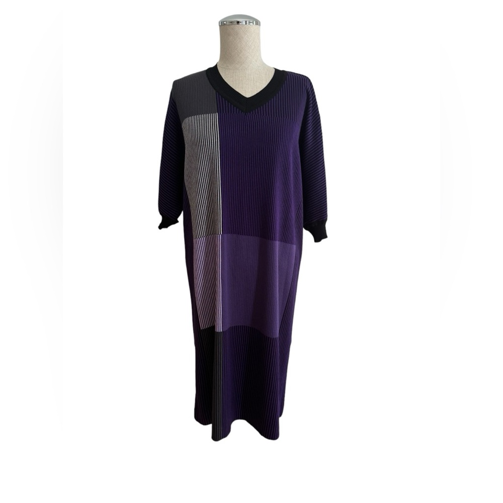 NWT!  Ming Wang Stripe Colorblock Dress